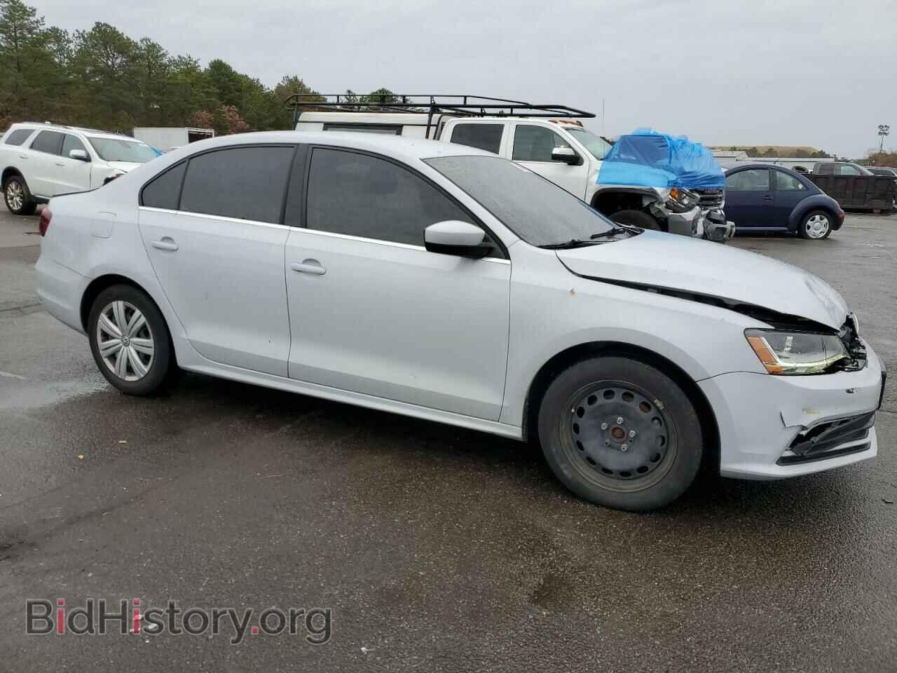 2017 VOLKSWAGEN JETTA - VIN: 3VW2B7AJ4HM384647 - Фото 4