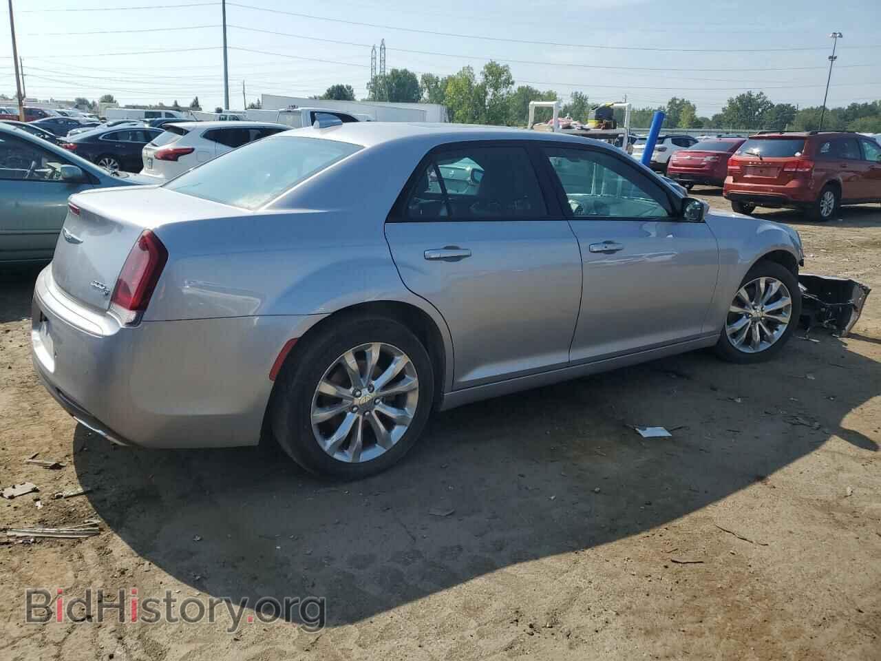 2015 CHRYSLER 300 - VIN: 2C3CCAGG2FH932299 - Фото 3