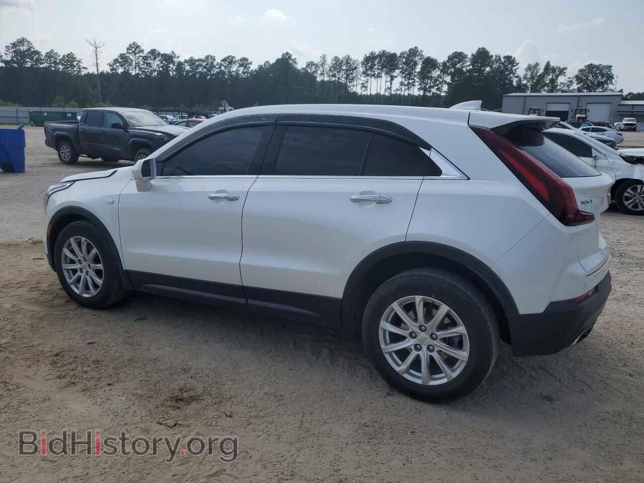2019 CADILLAC XT4 - VIN: 1GYAZAR40KF190415 - Фото 2