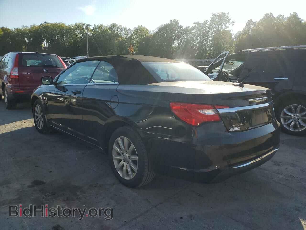 2012 CHRYSLER 200 - VIN: 1C3BCBEB2CN115894 - Фото 2