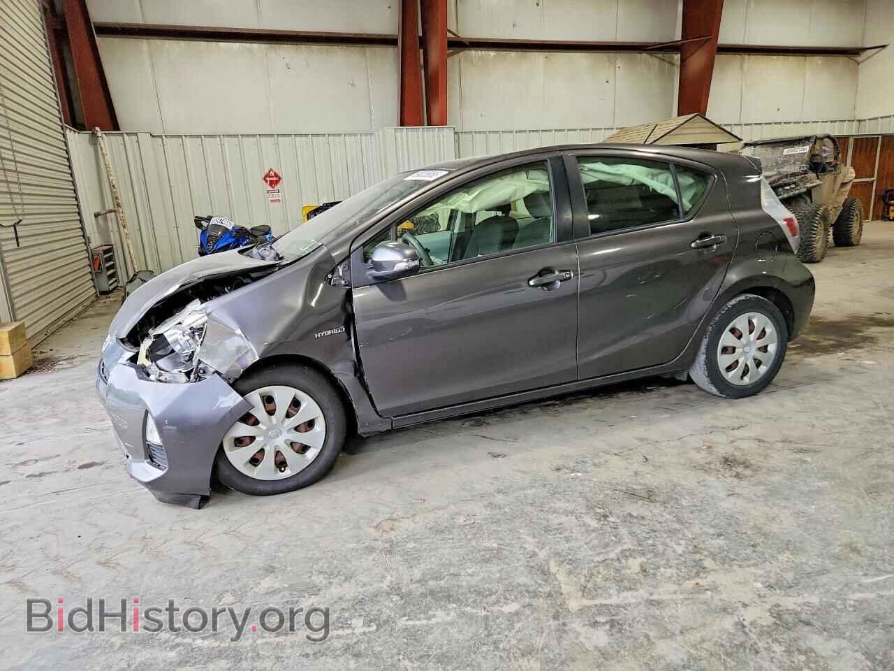 Фотография JTDKDTB39D1541828 - TOYOTA PRIUS 2013