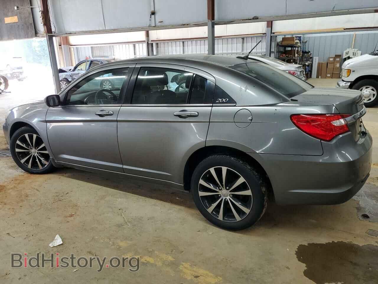 2013 CHRYSLER 200 - VIN: 1C3CCBBB6DN600744 - Фото 2