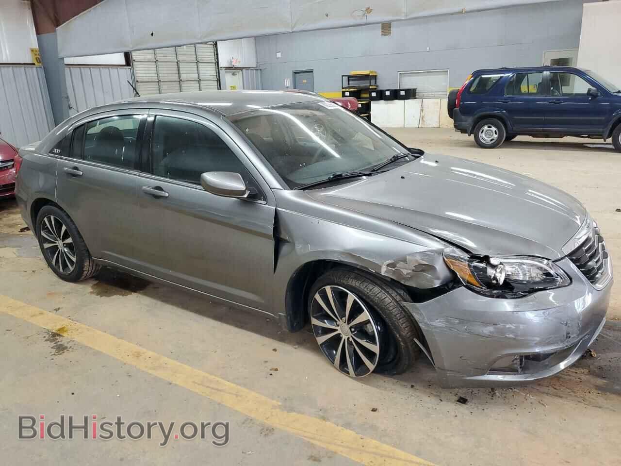 2013 CHRYSLER 200 - VIN: 1C3CCBBB6DN600744 - Фото 4