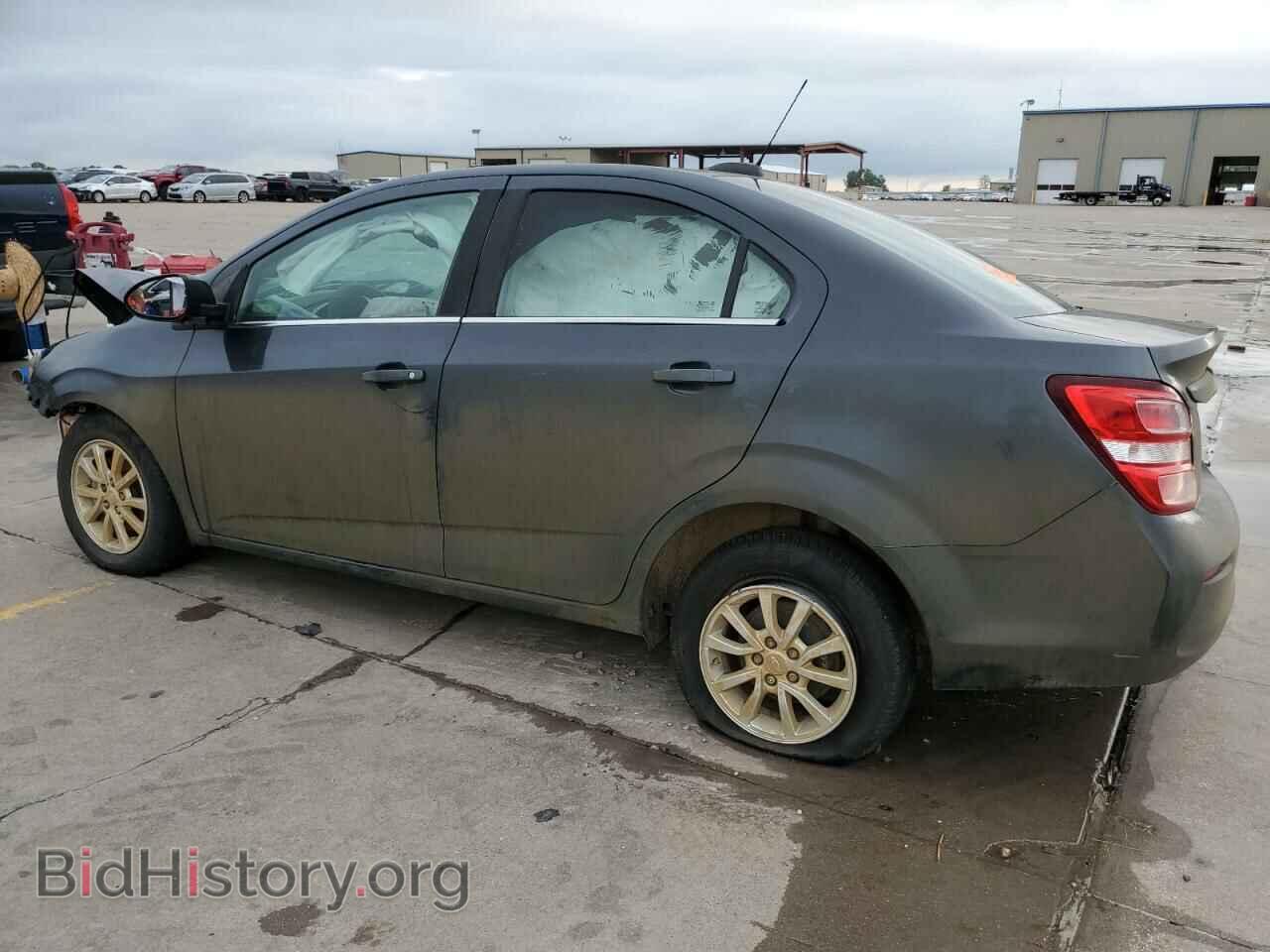 2017 CHEVROLET SONIC - VIN: 1G1JD5SH1H4108603 - Фото 2