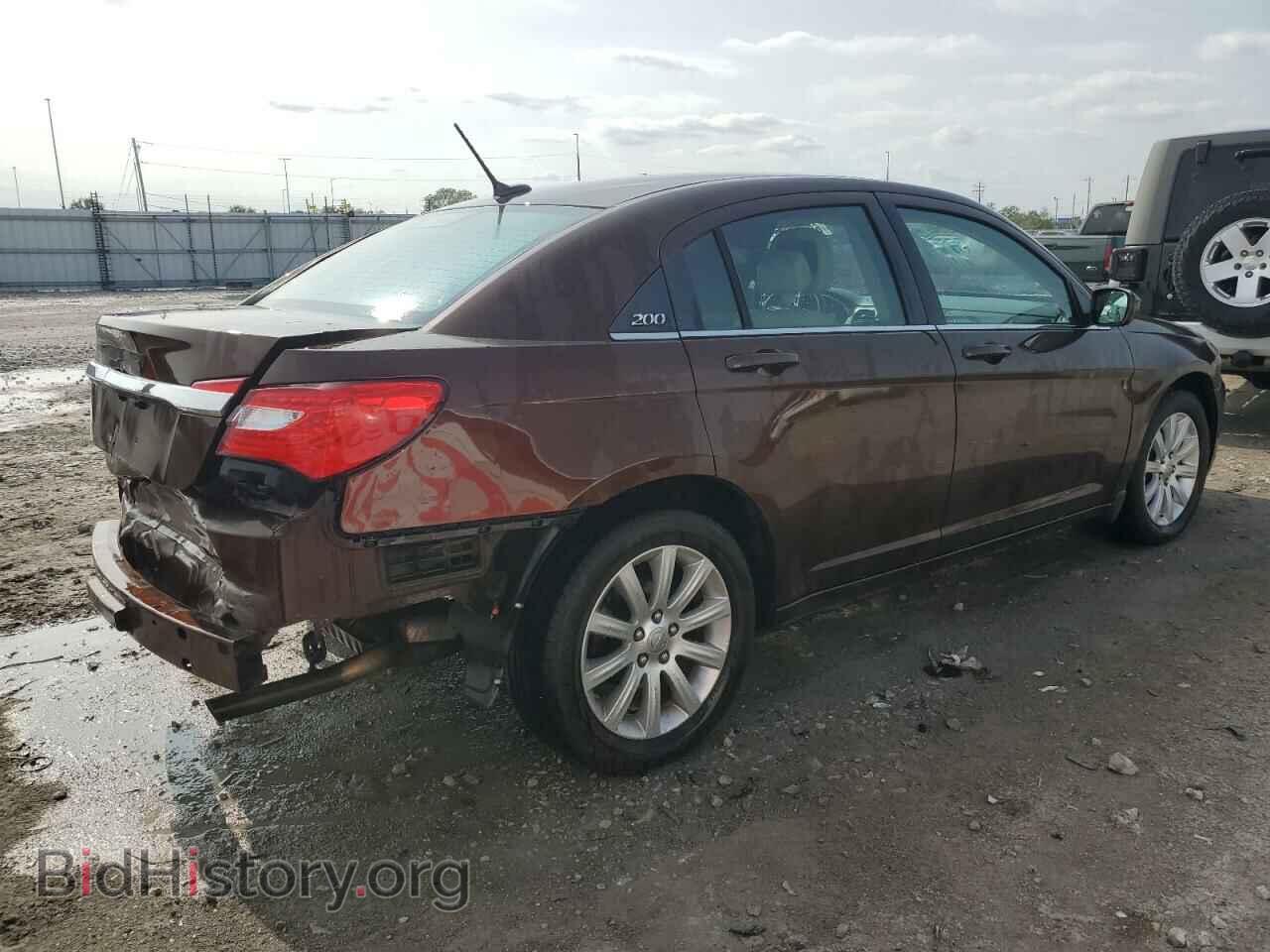2012 CHRYSLER 200 - VIN: 1C3CCBBBXCN298826 - Фото 3