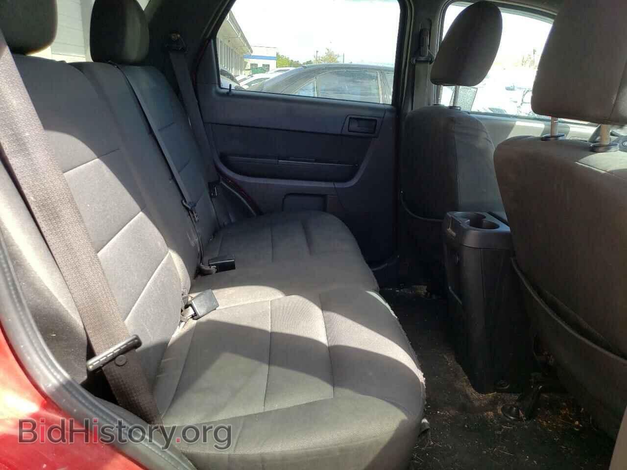 2011 FORD ESCAPE - VIN: 1FMCU0D76BKB66809 - Фото 10