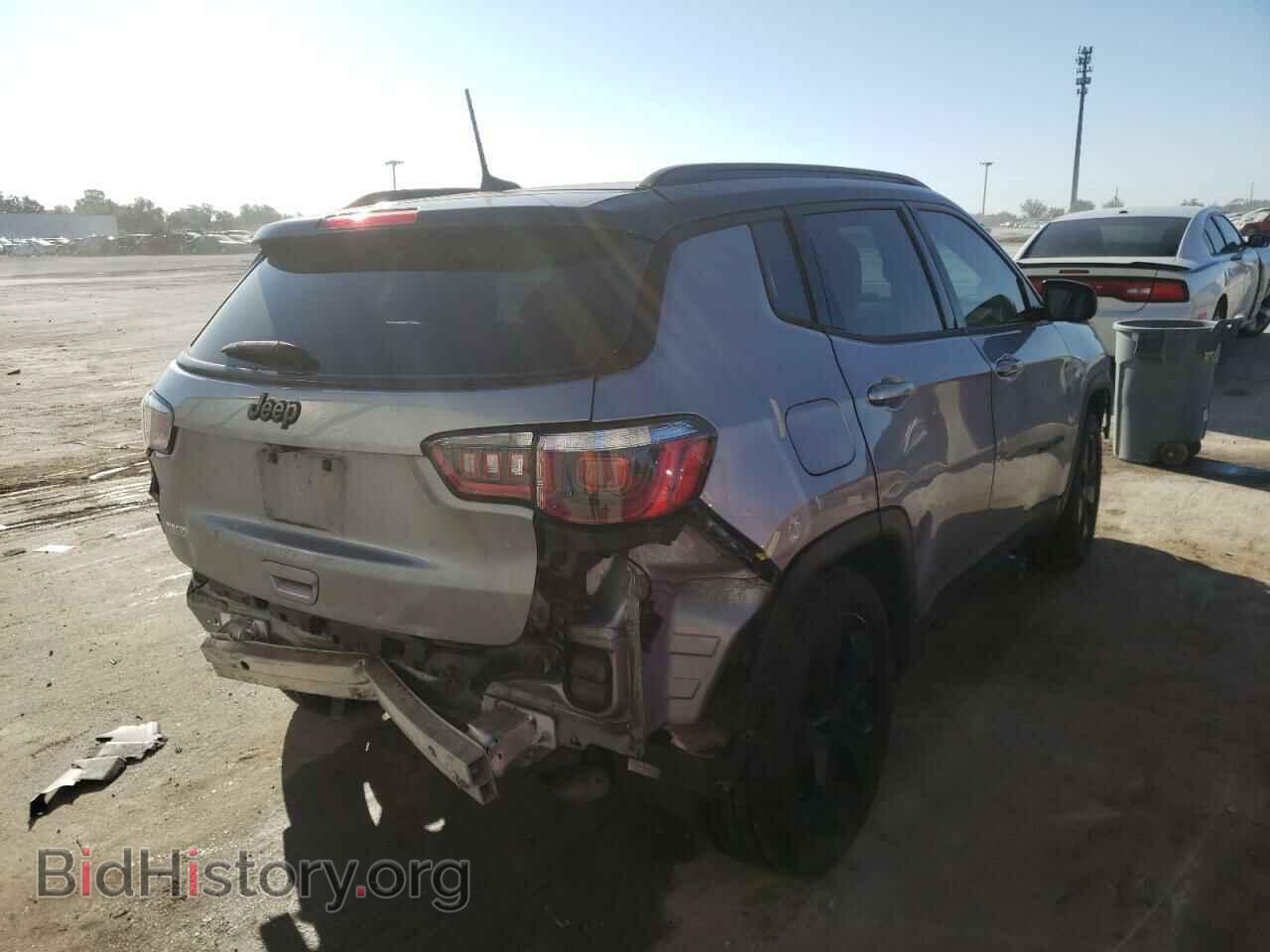 2018 JEEP COMPASS - VIN: 3C4NJCBB3JT324678 - Фото 3