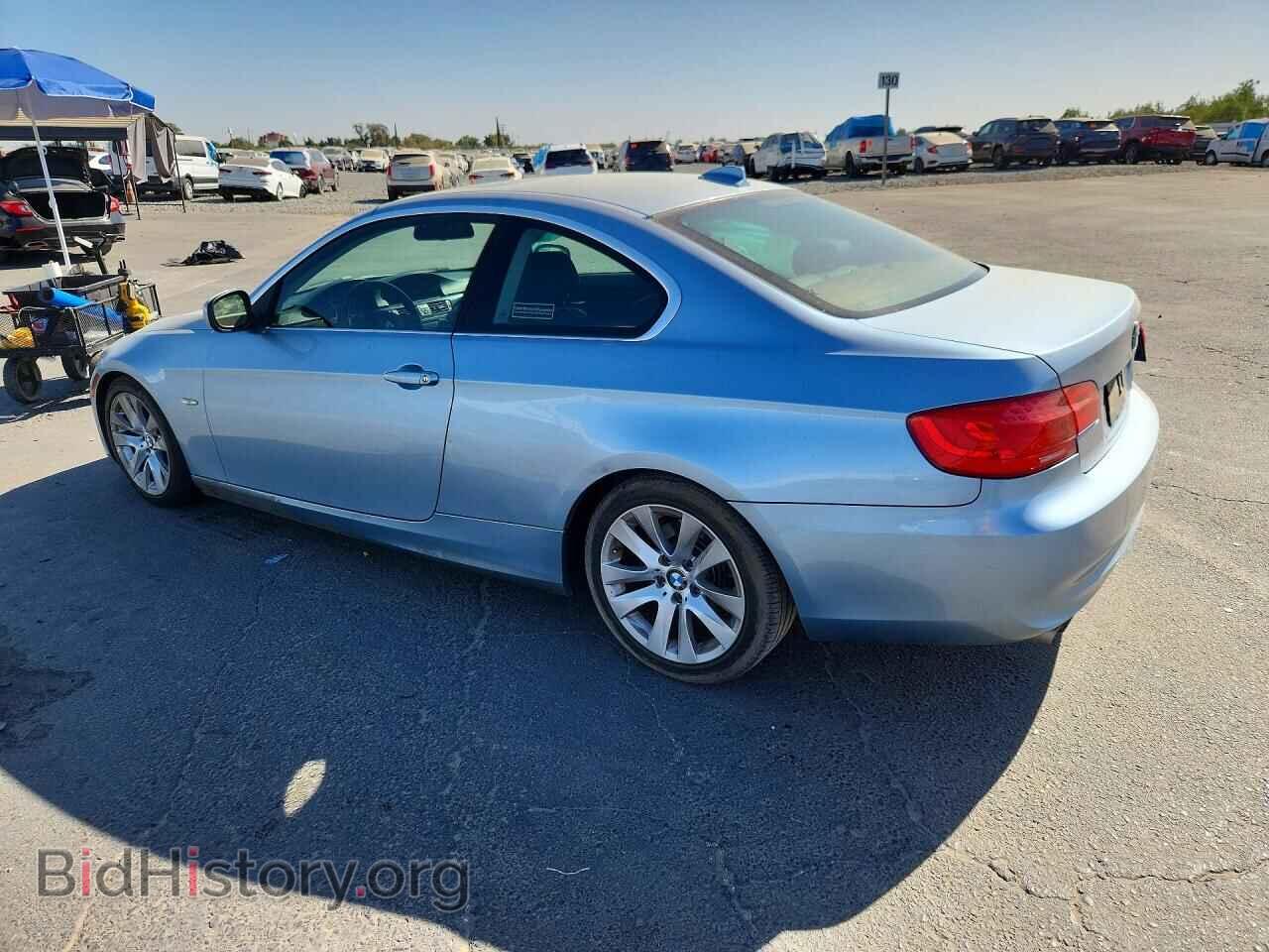 2012 BMW 3 SERIES - VIN: WBAKE5C54CE756465 - Фото 2