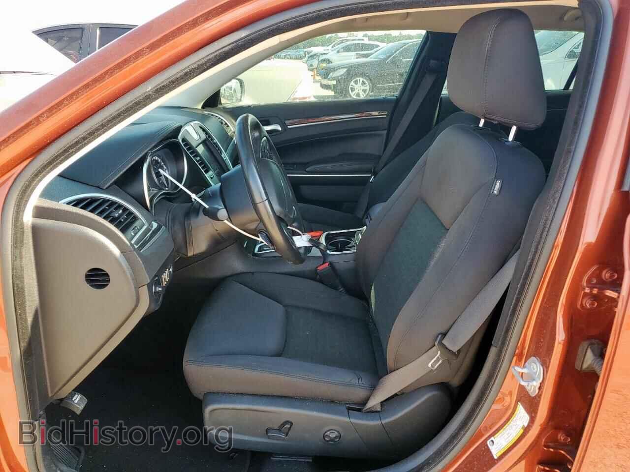 2021 CHRYSLER 300 - VIN: 2C3CCAAG4MH538079 - Фото 7