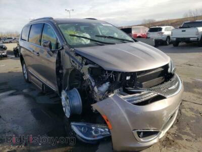 2018 Chrysler PACIFICA Pacifica T, золотистый — VIN 2C4RC1EG7JR306582, Copart