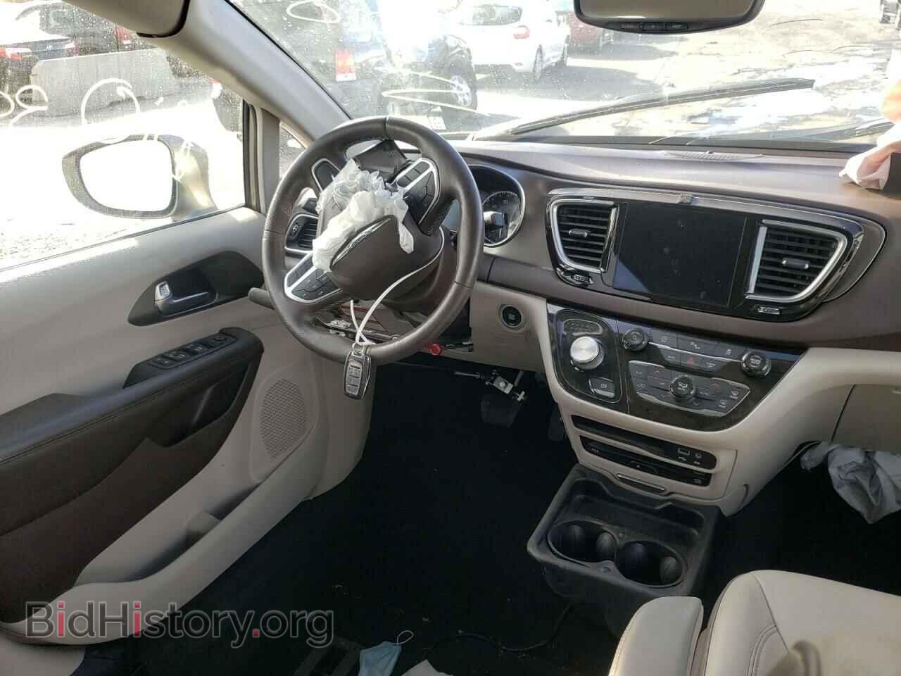 2018 CHRYSLER PACIFICA - VIN: 2C4RC1EG7JR306582 - Фото 9