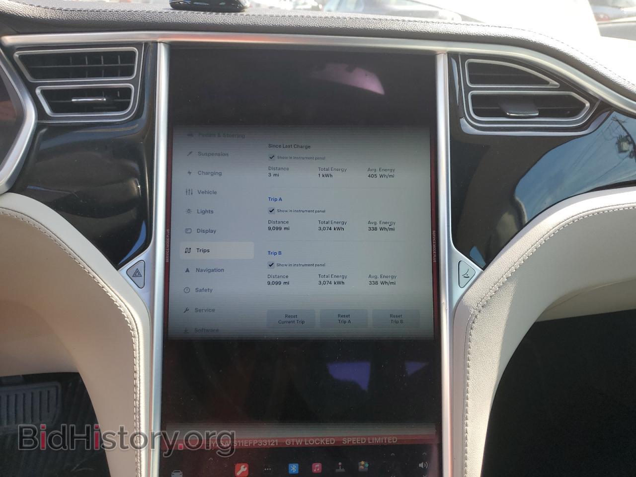 2014 TESLA MODEL S - VIN: 5YJSA1S11EFP33121 - Фото 9
