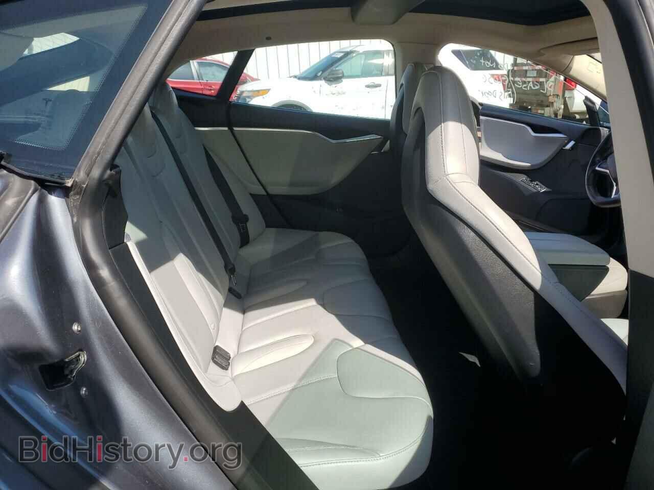 2014 TESLA MODEL S - VIN: 5YJSA1S11EFP33121 - Фото 10