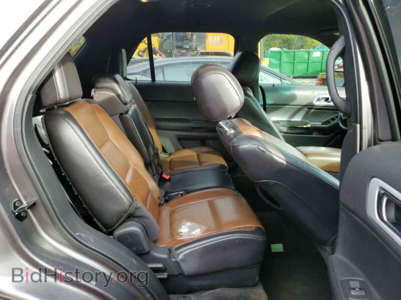 2011 Ford EXPLORER (VIN 1FMHK7F81BGA34909) — фото 10 из 12