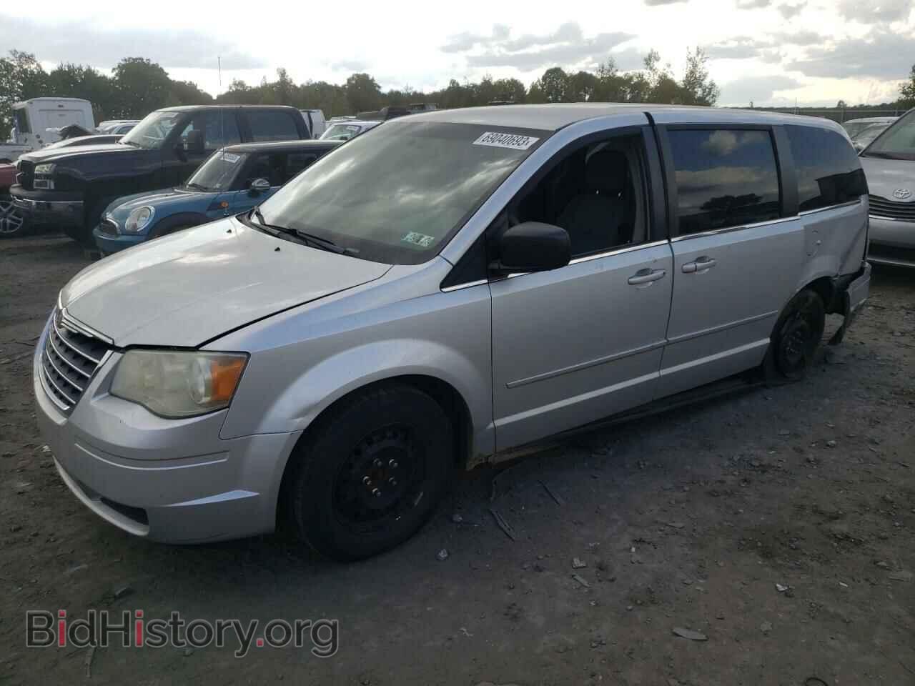 Photo 2A4RR4DE9AR386011 - CHRYSLER MINIVAN 2010