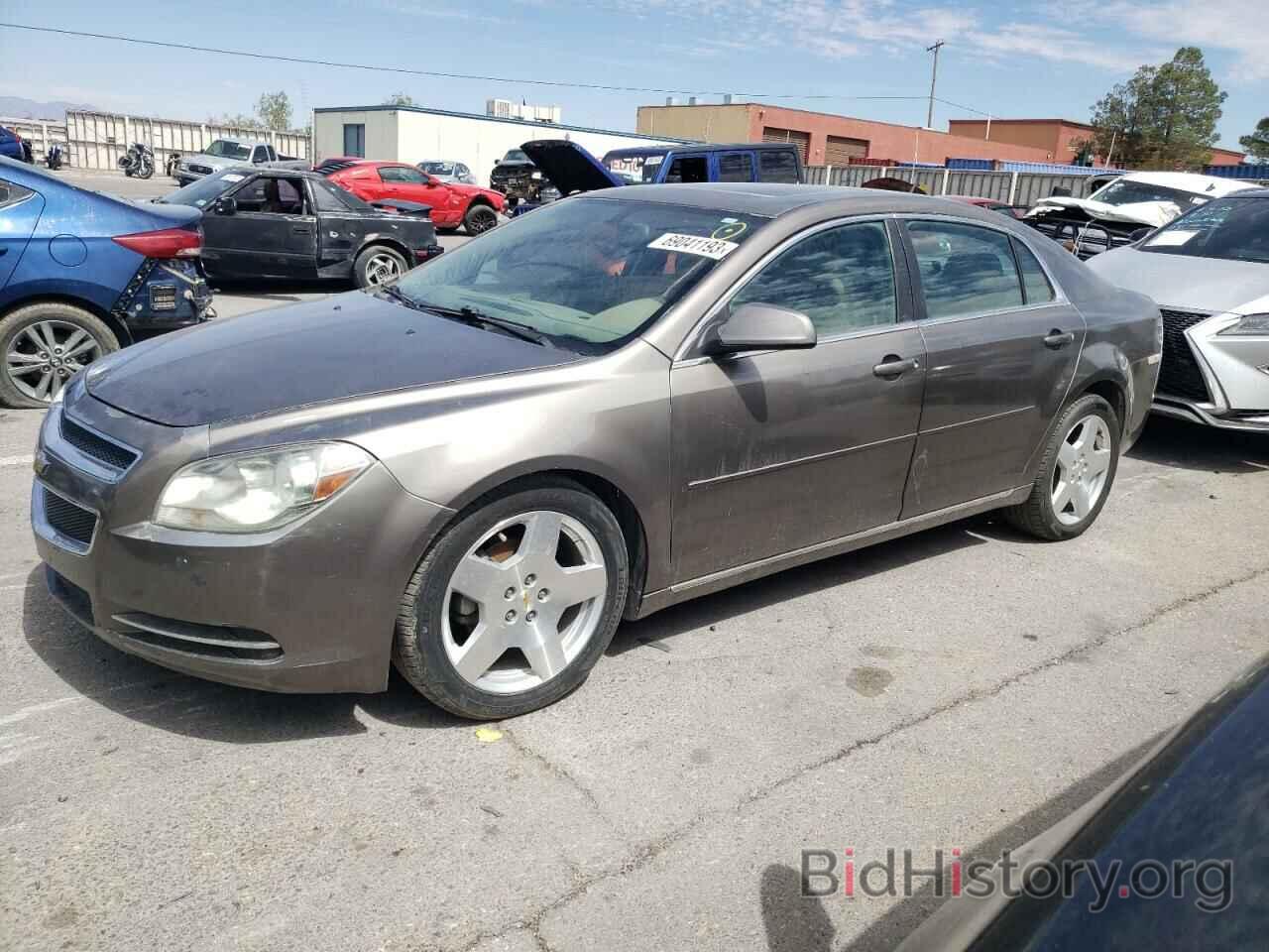 Photo 1G1ZD5E71AF250398 - CHEVROLET MALIBU 2010