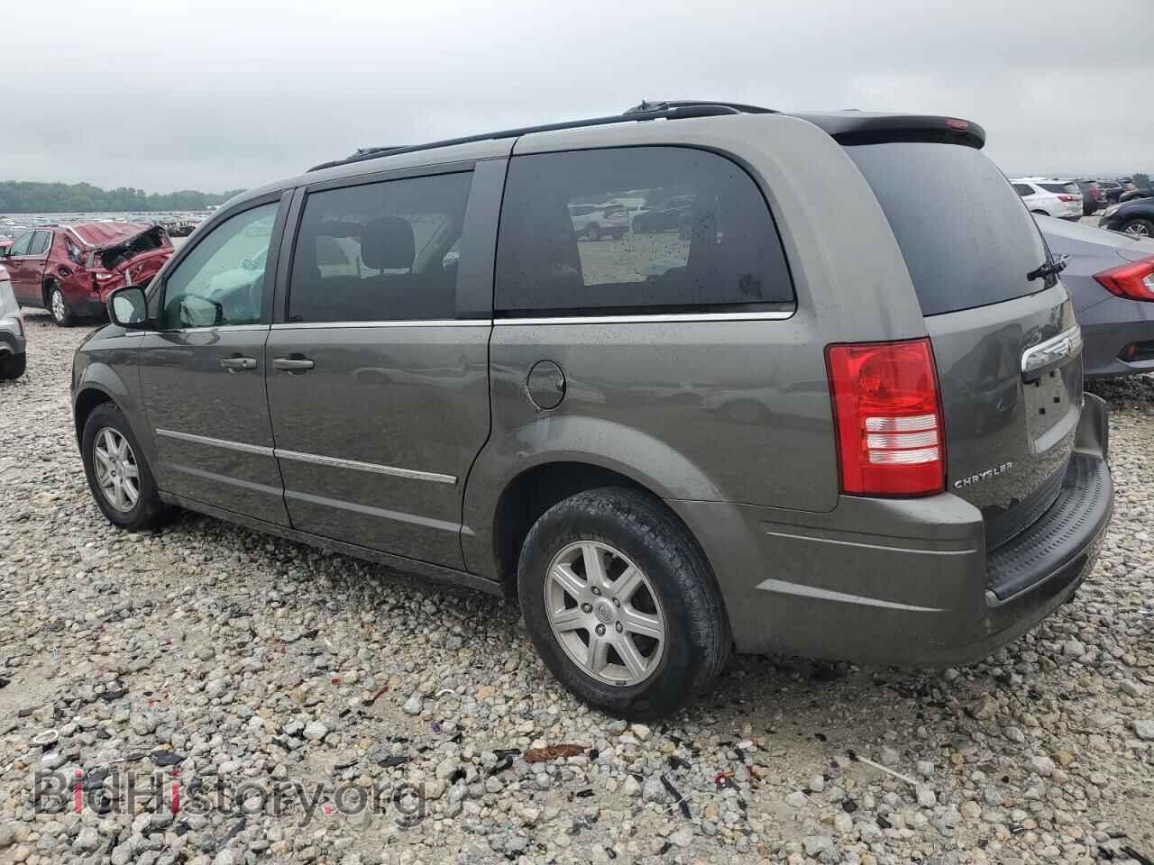 2010 CHRYSLER MINIVAN - VIN: 2A4RR8D14AR361232 - Photo 2