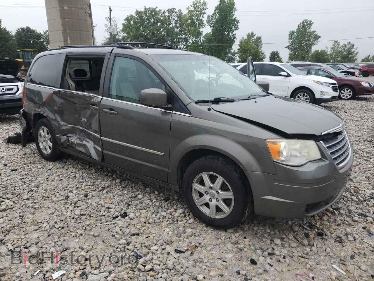 2010 CHRYSLER MINIVAN - VIN: 2A4RR8D14AR361232 - Photo 4