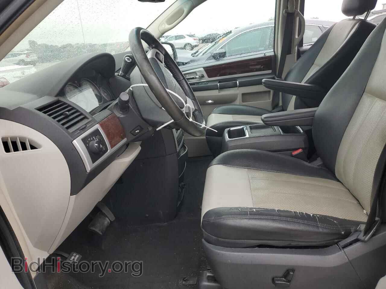 2010 CHRYSLER MINIVAN - VIN: 2A4RR8D14AR361232 - Photo 7