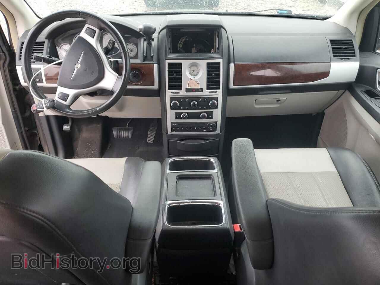 2010 CHRYSLER MINIVAN - VIN: 2A4RR8D14AR361232 - Photo 8