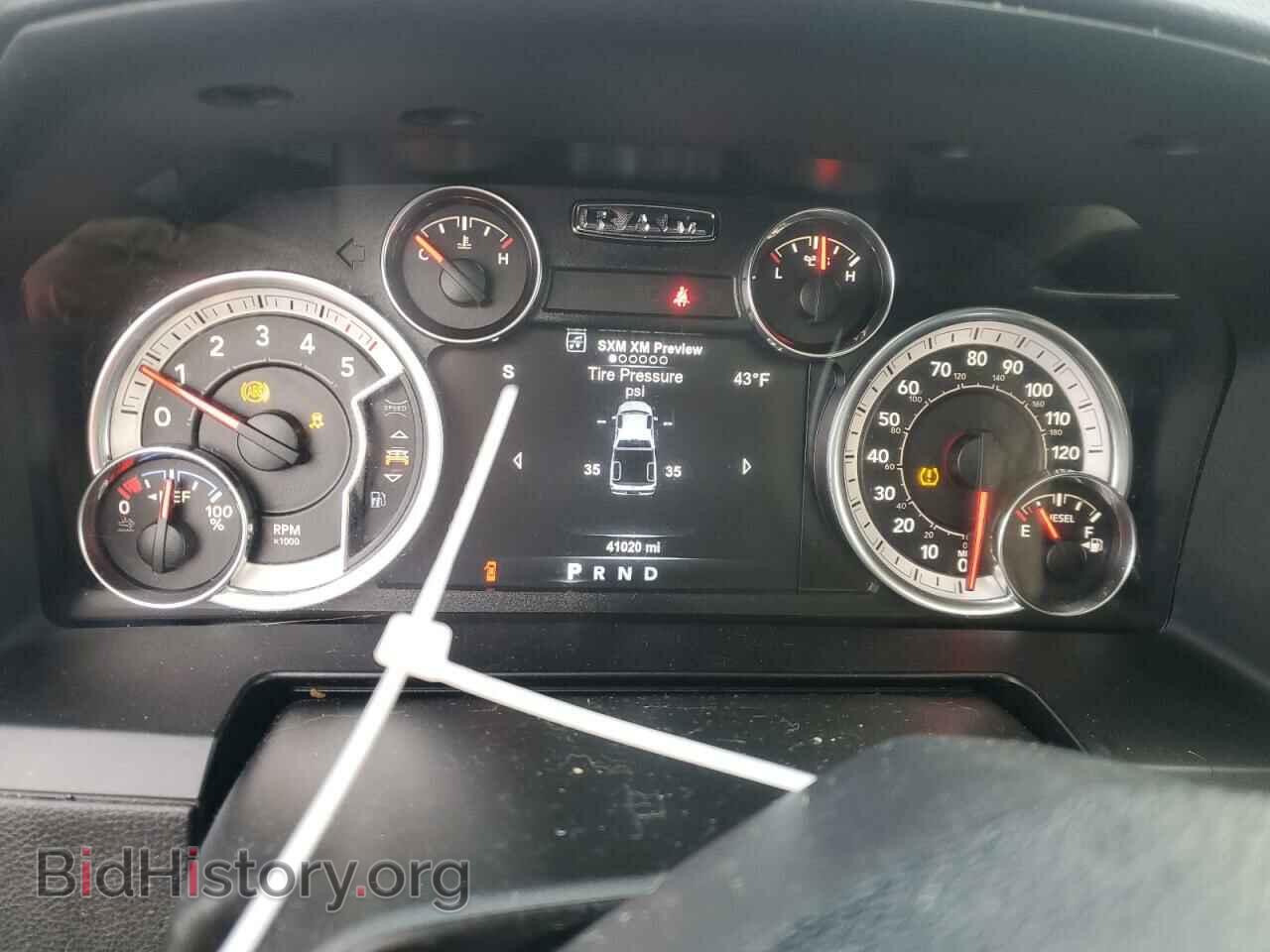 2018 RAM 1500 - VIN: 1C6RR7VM0JS309689 - Фото 9