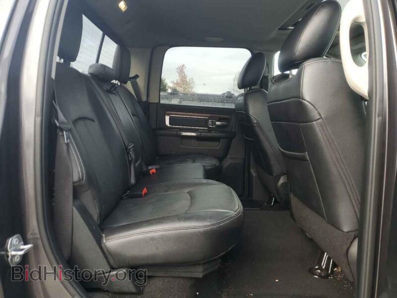 2018 RAM 1500 (VIN 1C6RR7VM0JS309689) — photo 10 of 12