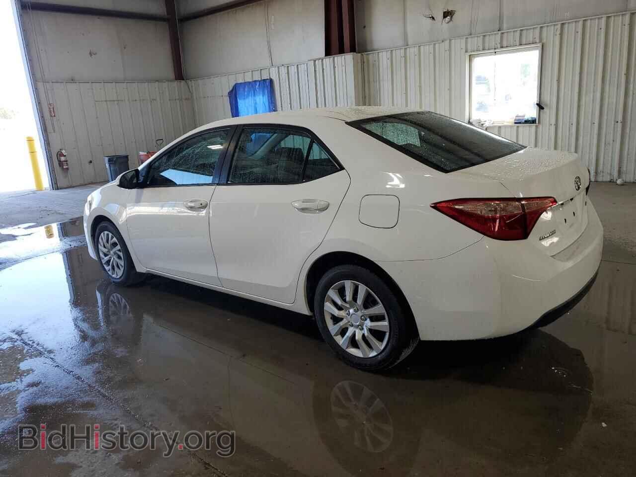 2017 TOYOTA COROLLA - VIN: 2T1BURHE8HC885809 - Фото 2