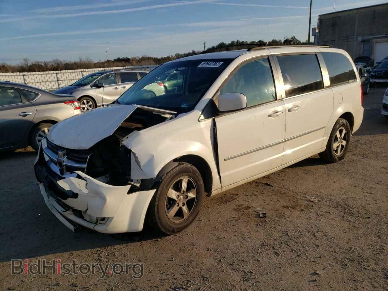Фотография 2D4RN5D10AR216238 - DODGE CARAVAN 2010