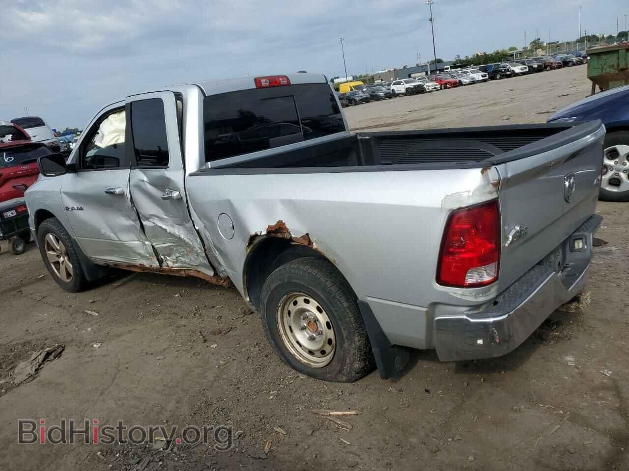 2010 DODGE All Models - VIN: 1D7RV1GP3AS215854 - Фото 2