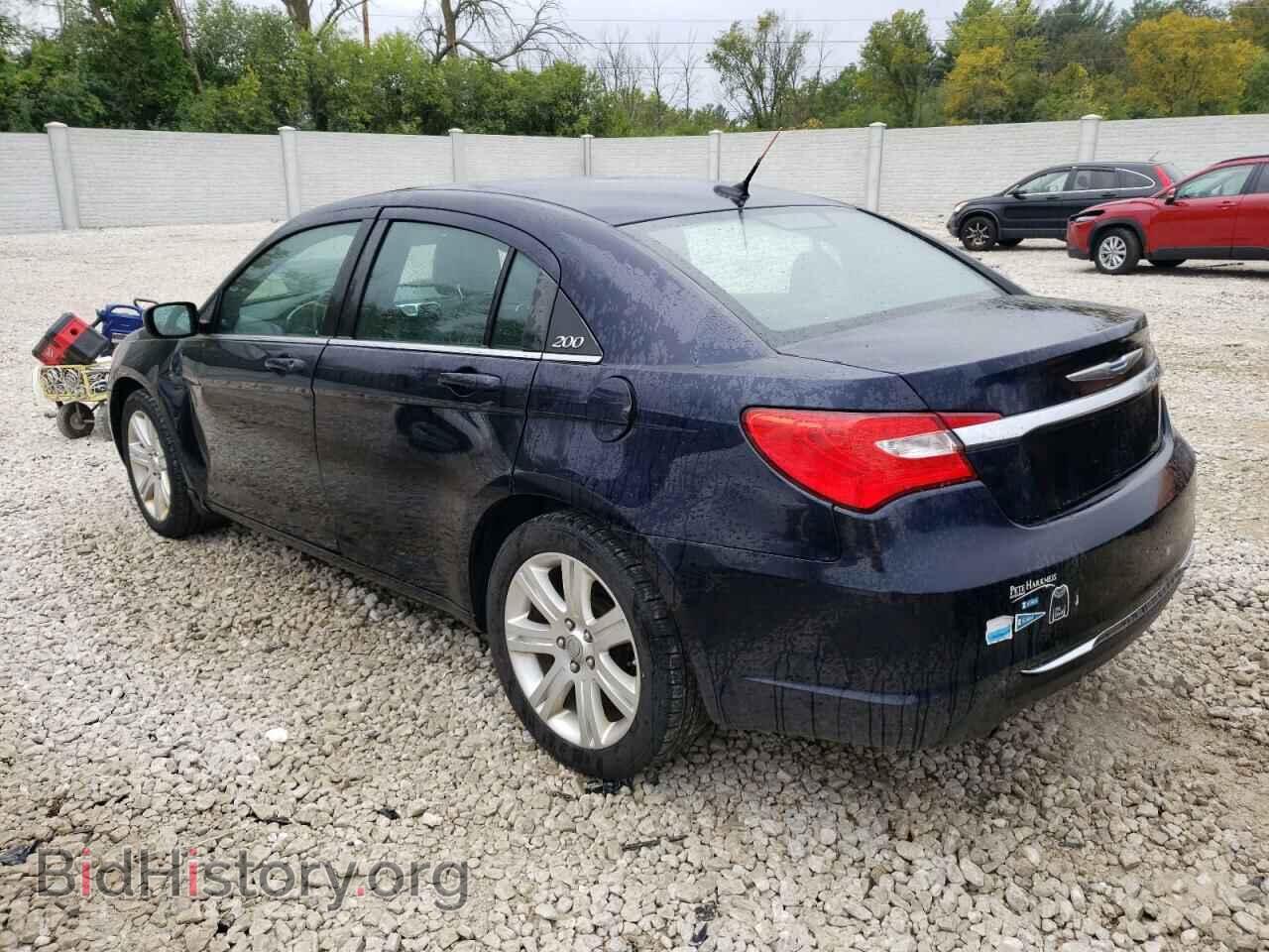 2012 CHRYSLER 200 - VIN: 1C3CCBBG0CN302796 - Фото 2