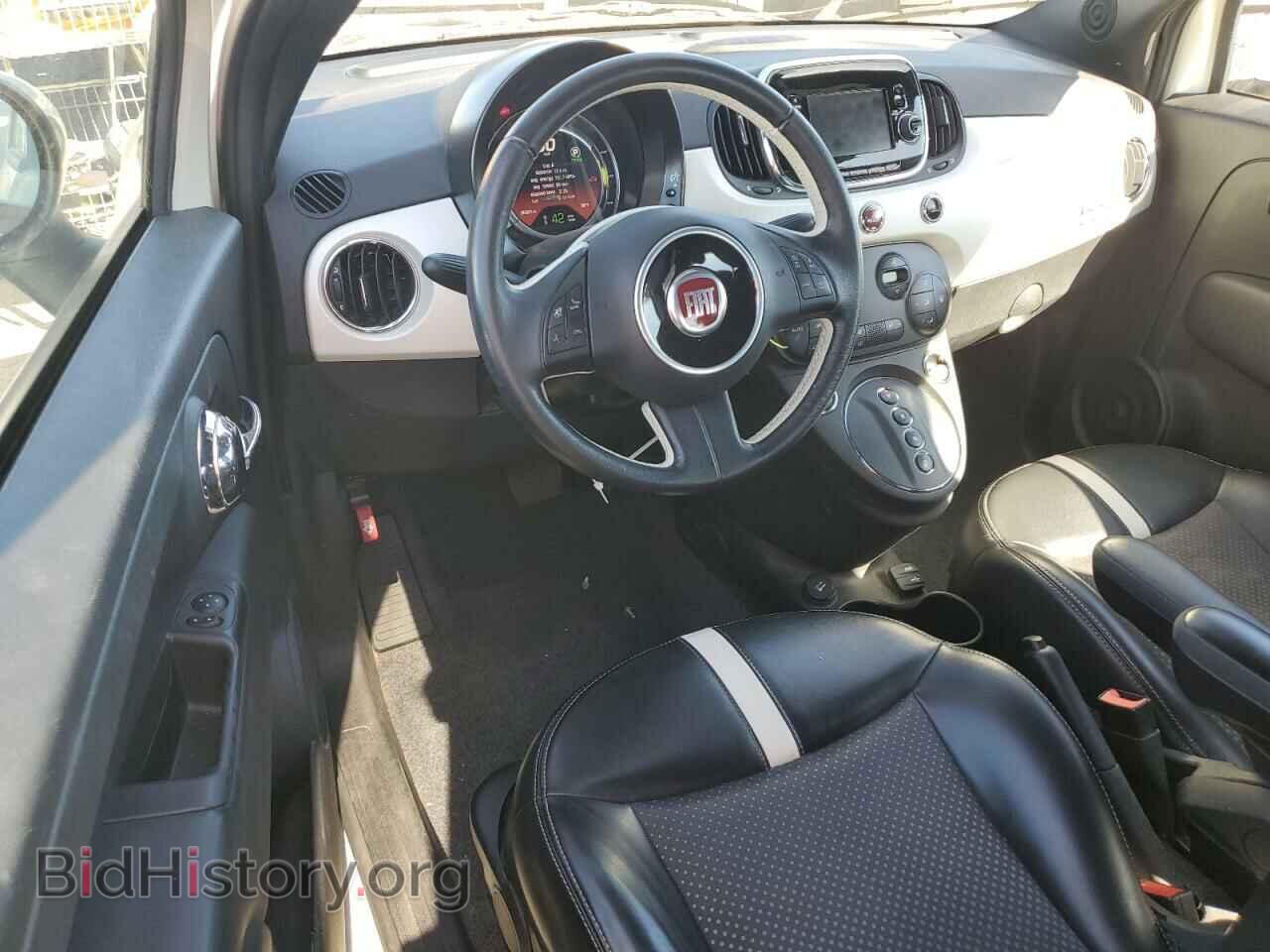 2017 FIAT 500 - VIN: 3C3CFFGE0HT550480 - Фото 8