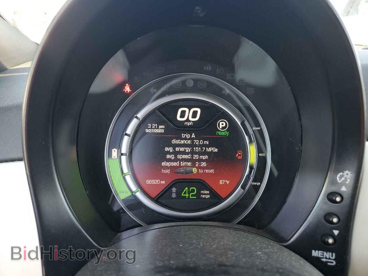 2017 FIAT 500 - VIN: 3C3CFFGE0HT550480 - Фото 9