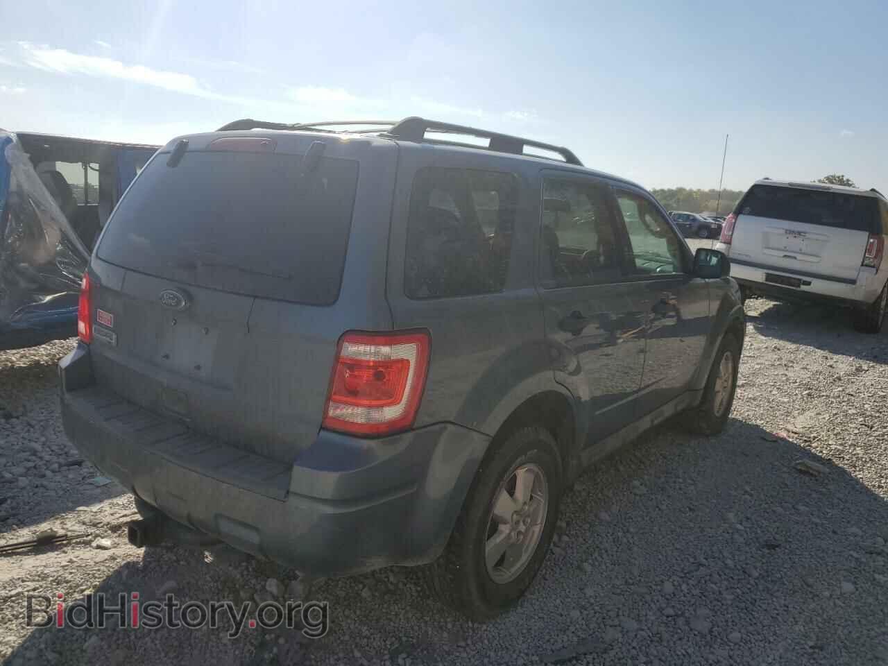 2011 FORD ESCAPE - VIN: 1FMCU9D73BKB51897 - Фото 3