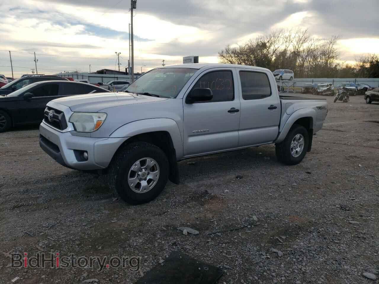Photo 3TMLU4EN7CM099348 - TOYOTA TACOMA 2012