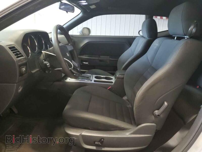 2010 Dodge CHALLENGER (VIN 2B3CJ4DV8AH159712) — photo 7 of 12