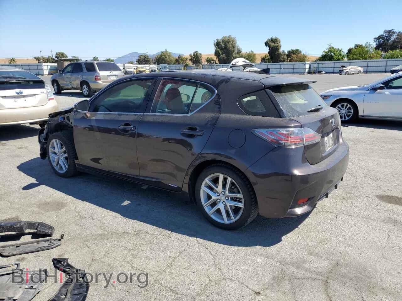 2014 LEXUS CT 200 - VIN: JTHKD5BH0E2174786 - Photo 2