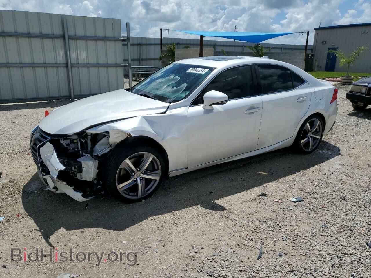 Photo JTHBA1D24H5047603 - LEXUS IS 2017