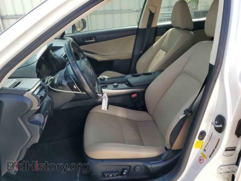 2017 Lexus IS (VIN JTHBA1D24H5047603) — photo 7 of 13