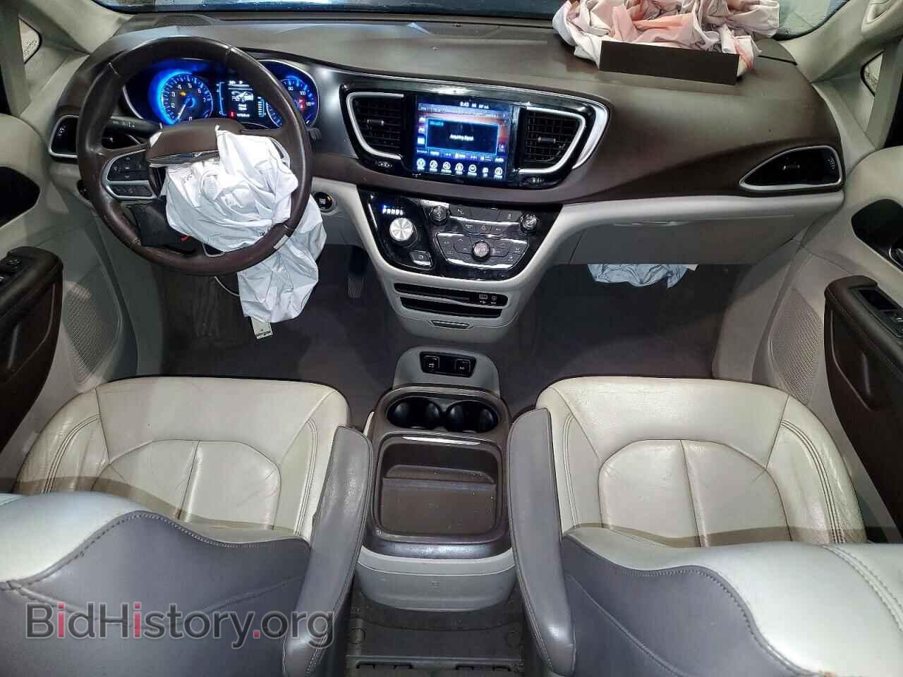 2017 CHRYSLER PACIFICA - VIN: 2C4RC1BG8HR654552 - Photo 8