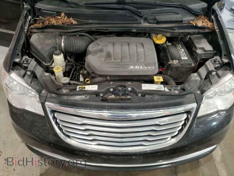 2016 Chrysler MINIVAN (VIN 2C4RC1BG6GR290730) — photo 12 of 13