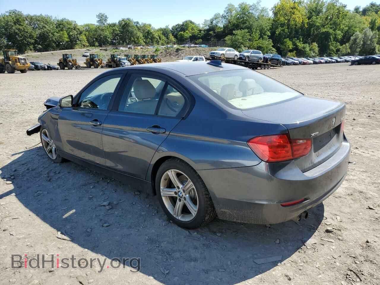 2013 BMW 3 SERIES - VIN: WBA3B3C57DF542549 - Фото 2