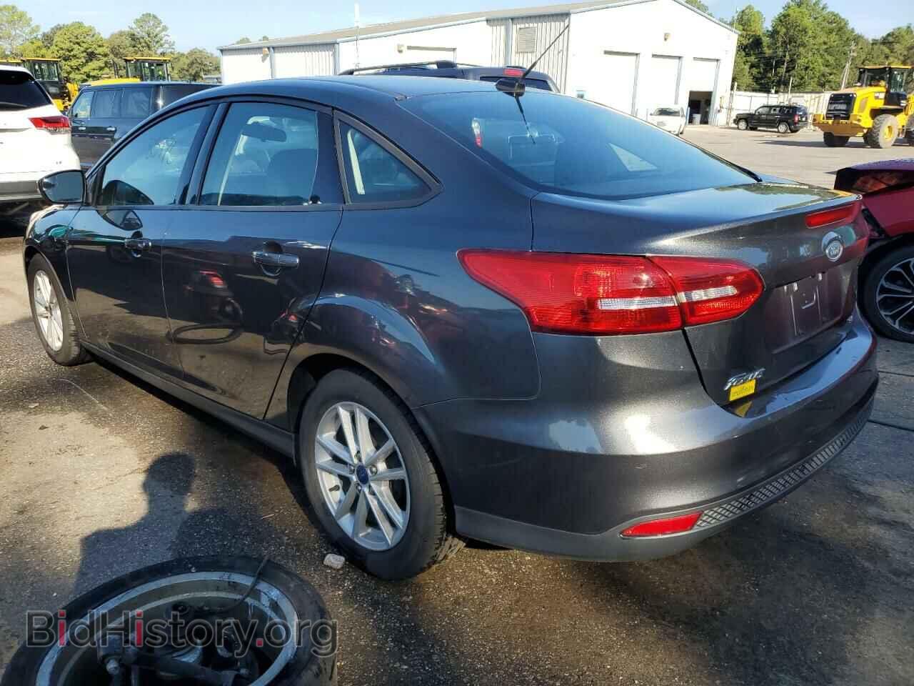 2017 FORD FOCUS - VIN: 1FADP3F21HL251925 - Photo 2