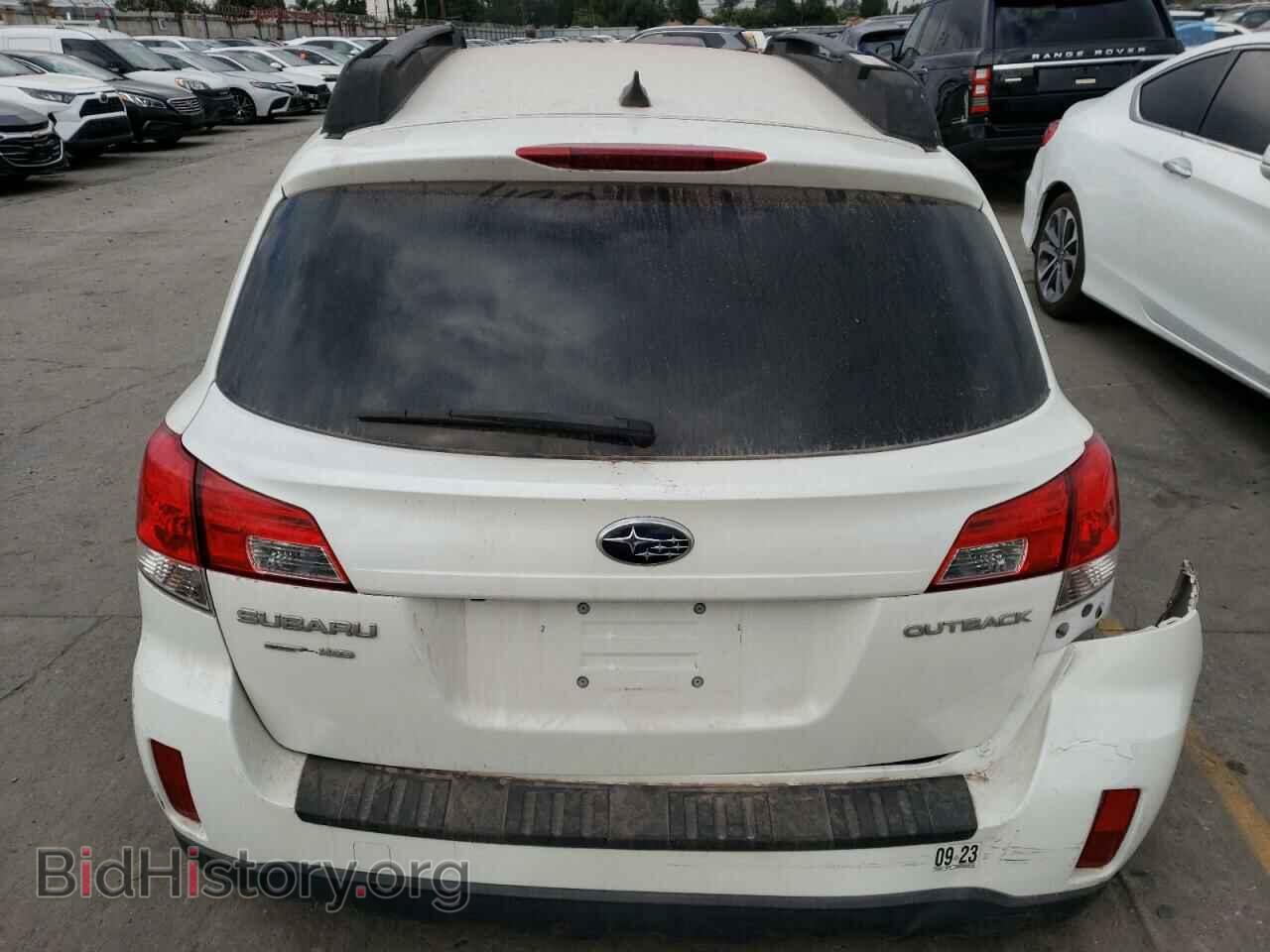 2014 SUBARU OUTBACK - VIN: 4S4BRCFC3E3327575 - Photo 6