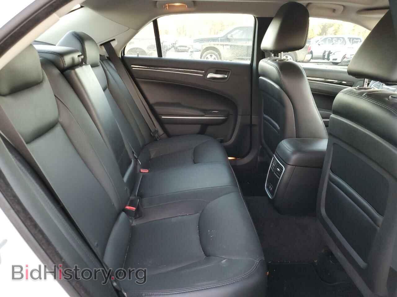 2015 CHRYSLER 300 - VIN: 2C3CCAAG5FH898867 - Фото 10