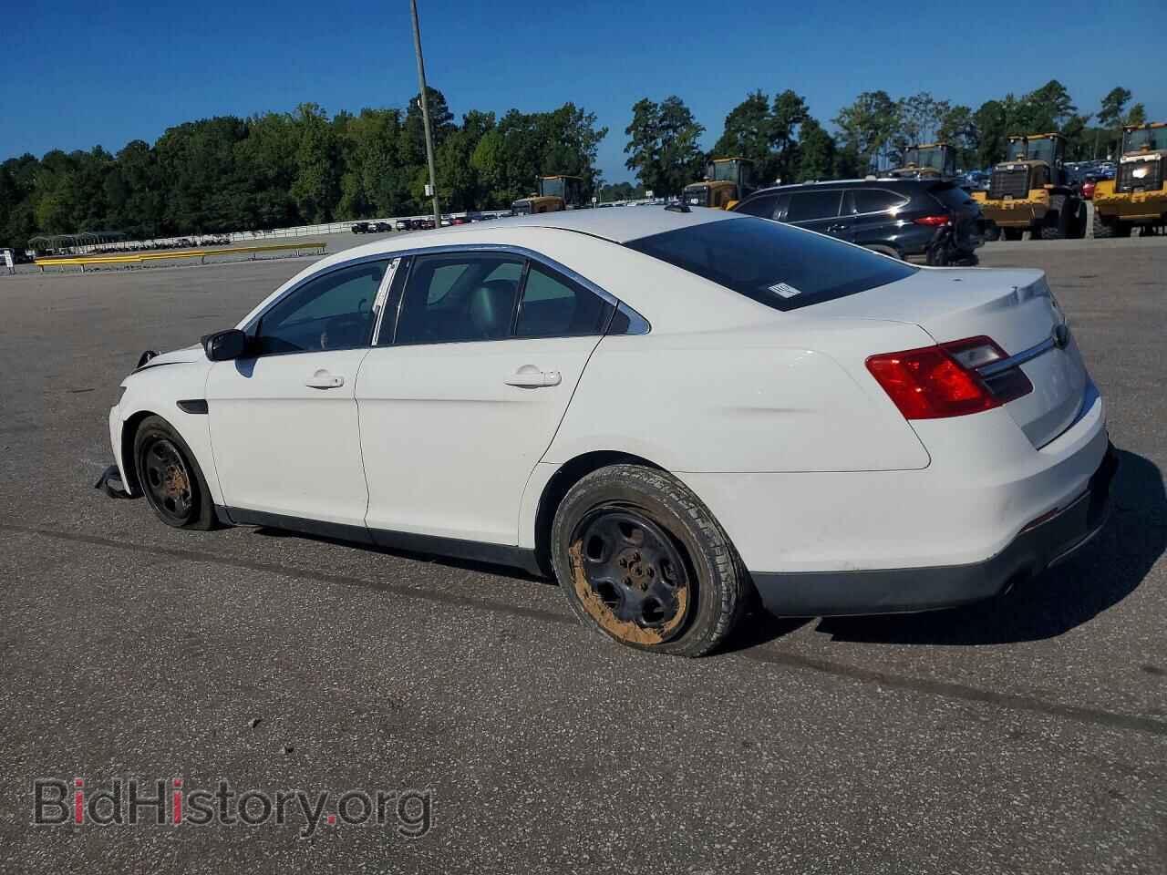 2013 FORD TAURUS - VIN: 1FAHP2M84DG152781 - Фото 2