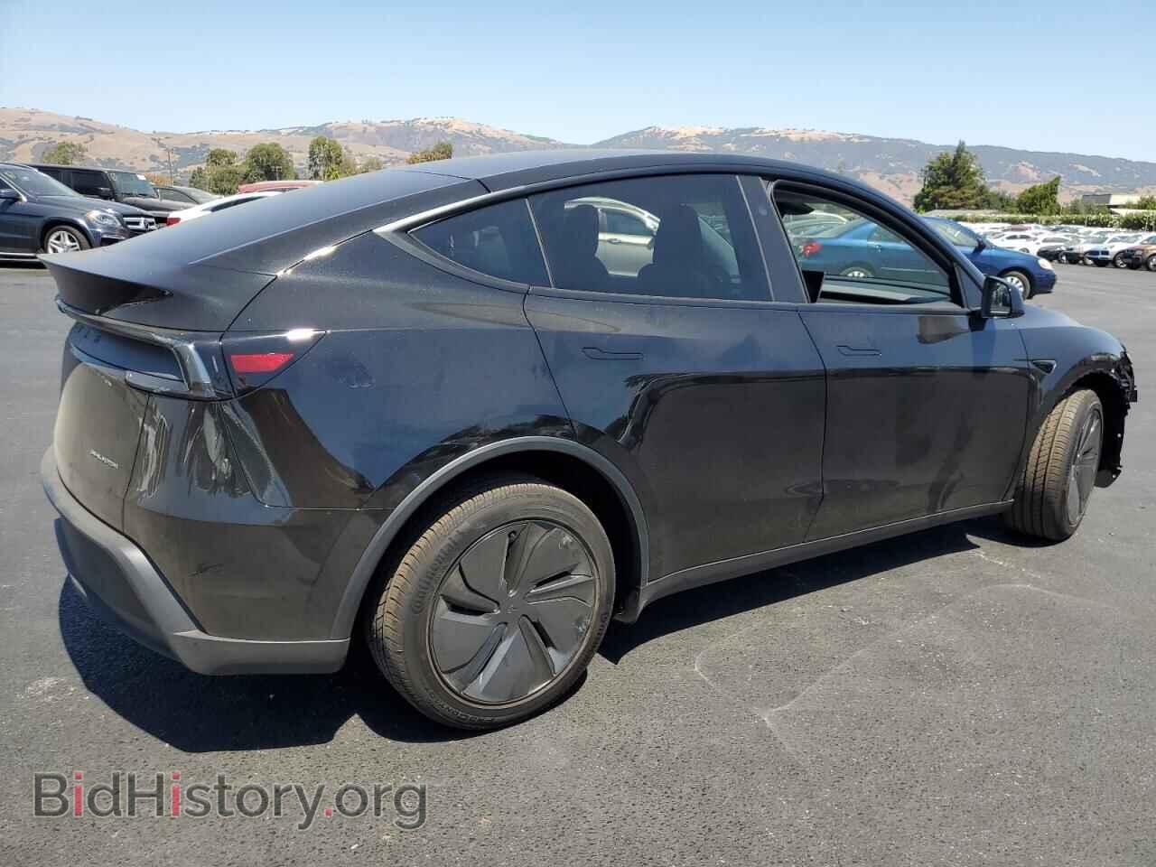 2026 TESLA MODEL Y - VIN: 7SAYGDEE2TF368716 - Photo 3