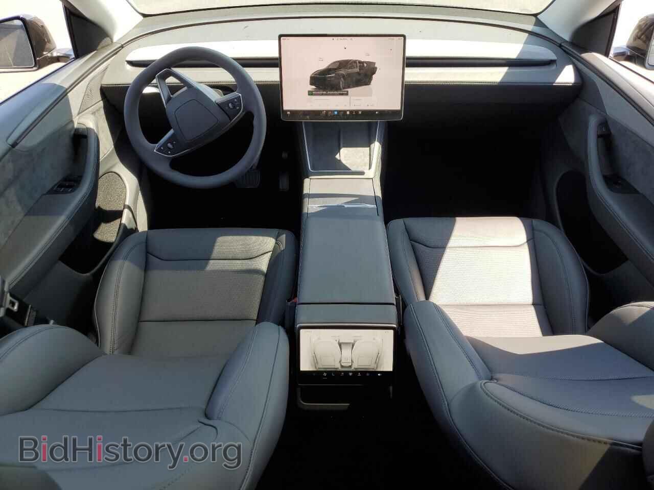 2026 TESLA MODEL Y - VIN: 7SAYGDEE2TF368716 - Photo 8
