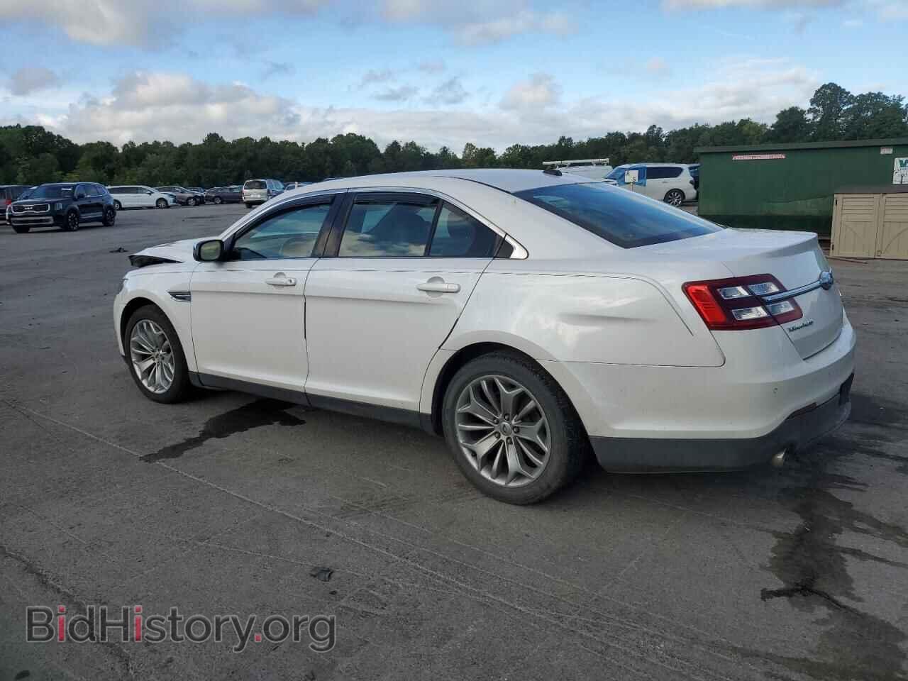 2013 FORD TAURUS - VIN: 1FAHP2F8XDG131088 - Фото 2