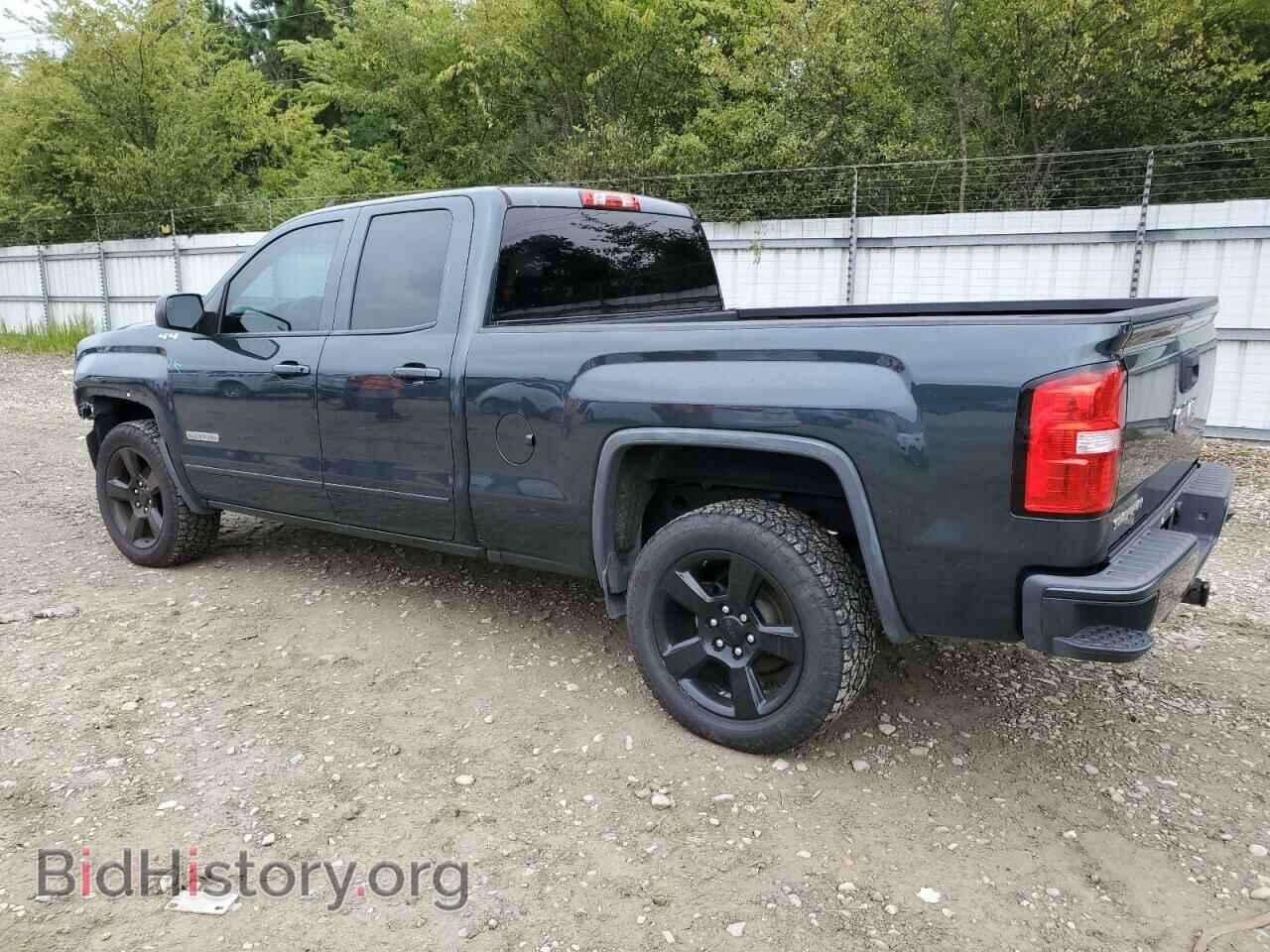 2018 GMC SIERRA - VIN: 1GTV2LEC8JZ318532 - Фото 2