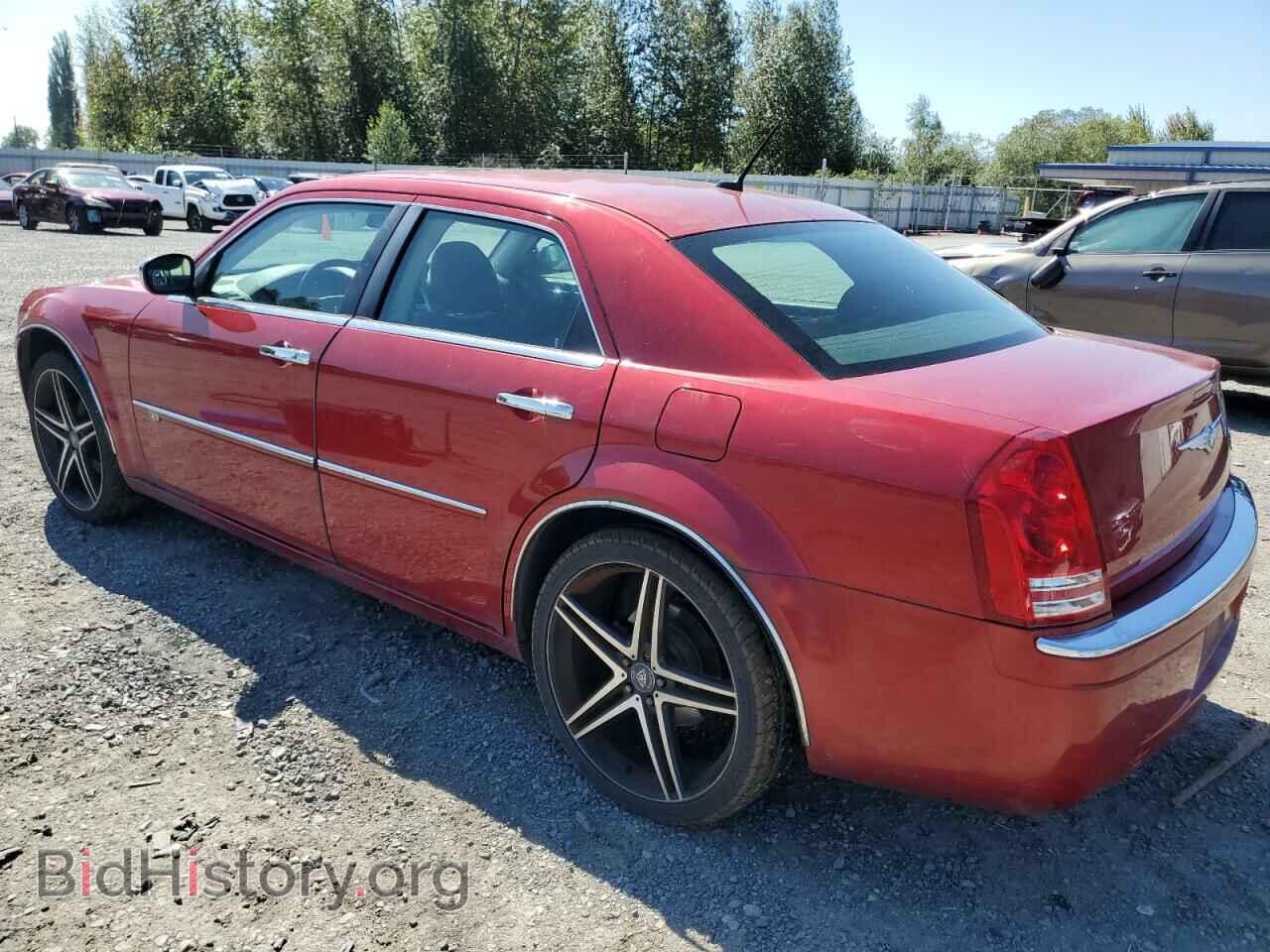2008 CHRYSLER 300 - VIN: 2C3KA63H48H218609 - Фото 2